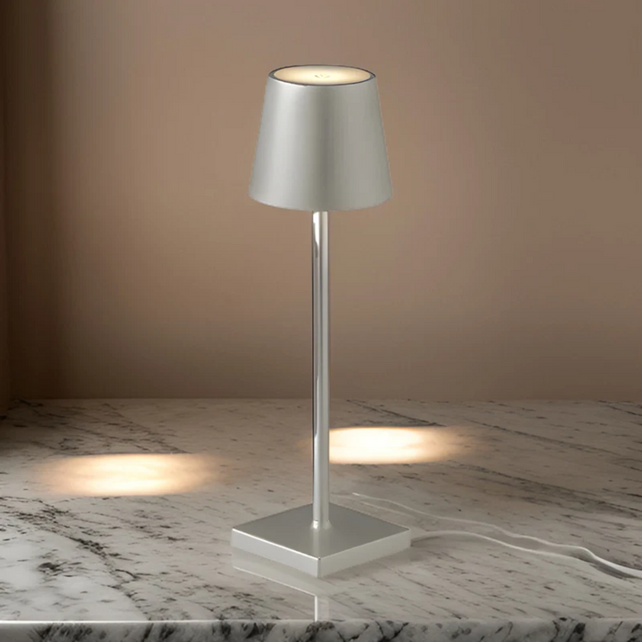 Nordic sfeerverlichting: dimbare LED tafellamp, draadloos oplaadbaar. Modern design voor binnen & buiten.