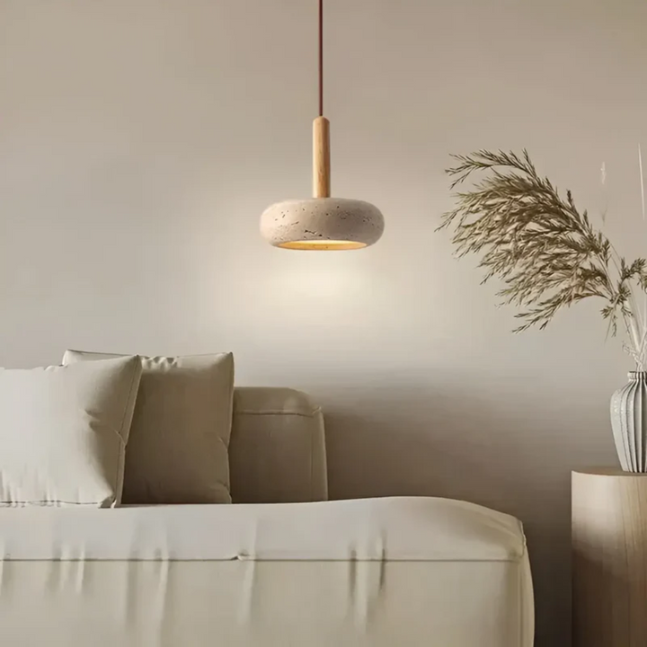 Elegante Japanse hanglamp voor de woonkamer, met verstelbare hoogte, LED, hout en grotsteen details.