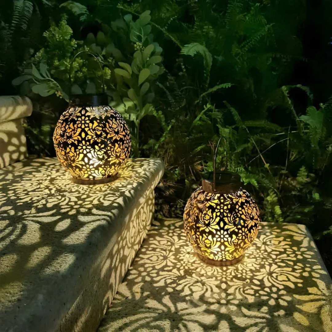 Compacte solar LED hanglamp voor de tuin. Eenvoudige installatie, waterdicht en perfect als sfeerverlichting buiten.
