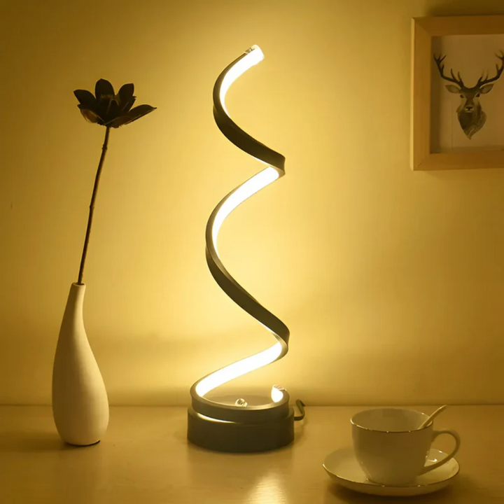 Dimbare LED spiraal tafellamp LumaSpiral, energiezuinige moderne verlichting voor huis en kantoor.