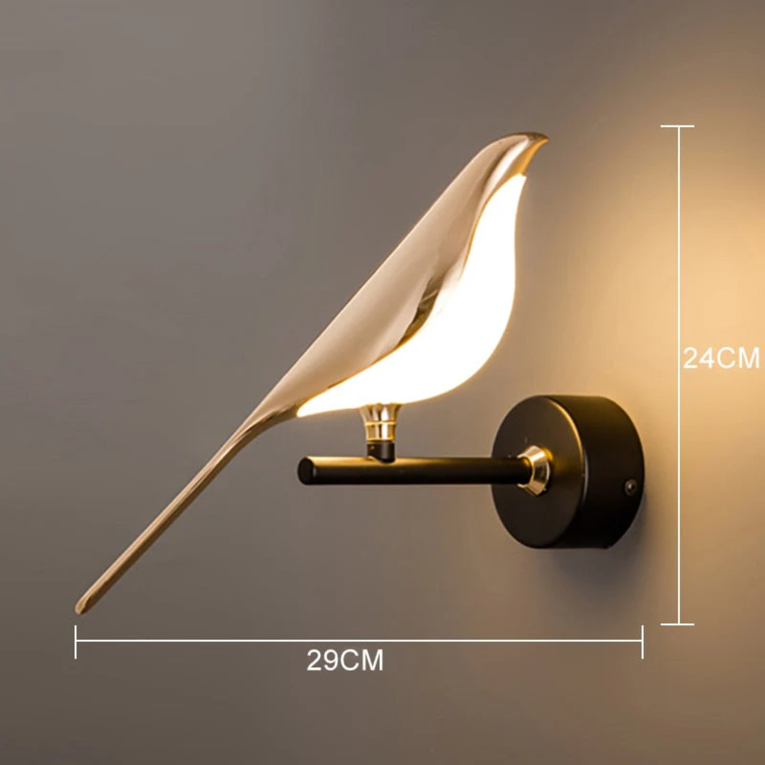 Elegante roterende LED wandlamp, design LuminaBird, met geïntegreerde aanraakschakelaar voor optimaal gemak.