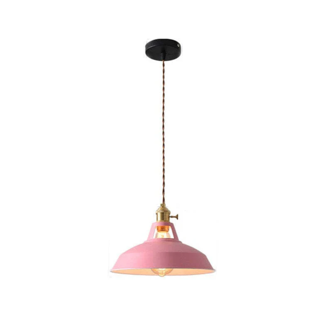 Gedetailleerde ChromaLuxe LED hanglamp; toont moderne afwerking en rijk kleurenspectrum.