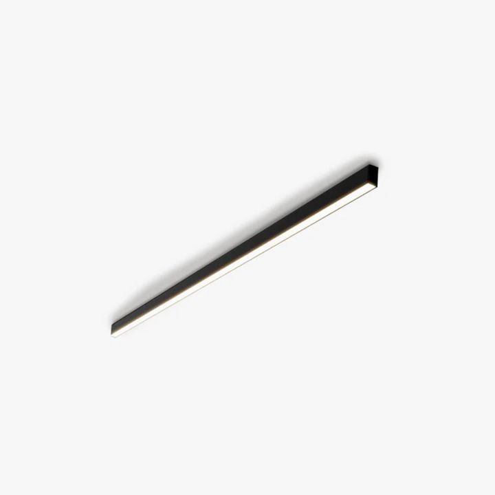Stratum industriële LED plafondlamp, kenmerkend lineair design voor stijlvolle en functionele verlichting.