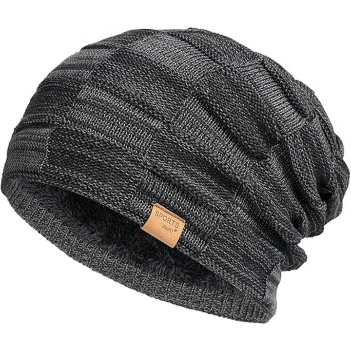 Unisex slouch beanie Luca, warme gebreide wintermuts met fleece voering. Comfortabel en stijlvol voor koude dagen.
