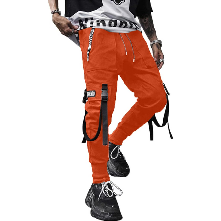 Zwarte heren techwear tactische joggingbroek Robert voor een moderne streetwear look en comfort.
