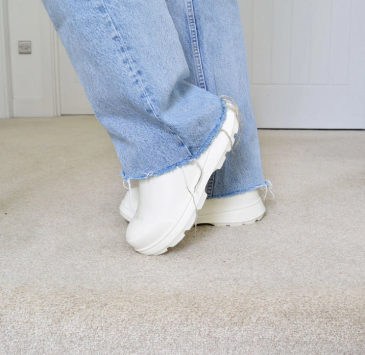 Orthopedische dames instappers Mireille. Duurzame weerbestendige clogs met antislip en wolkendemping.