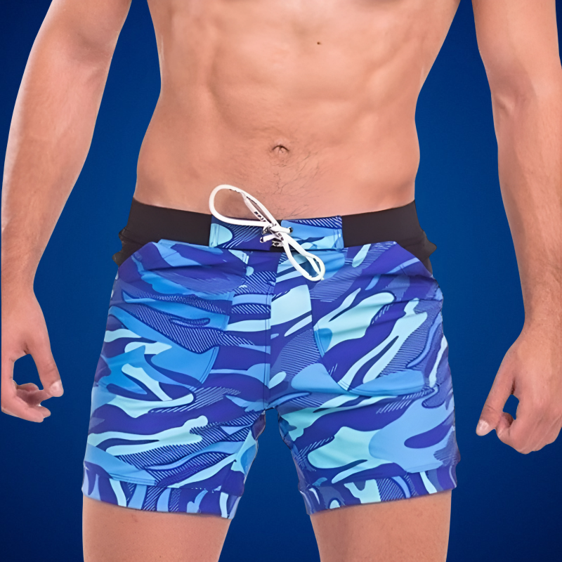 Moderne heren zwemkleding (SIR) in sneldrogend polyester, comfortabel voor zwemmen, sport en strandvakanties.