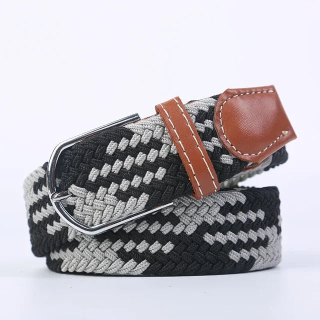Zwarte comfort riem, elastisch imitatieleer, unisex, voor maximale bewegingsvrijheid.