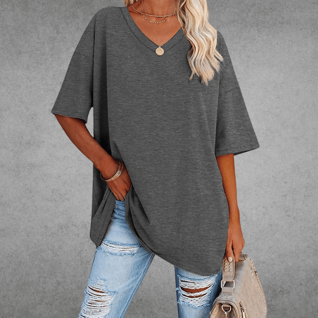 Dames oversized V-hals T-shirt met casual, comfortabele relaxte pasvorm. Modieus voor lente en zomer.