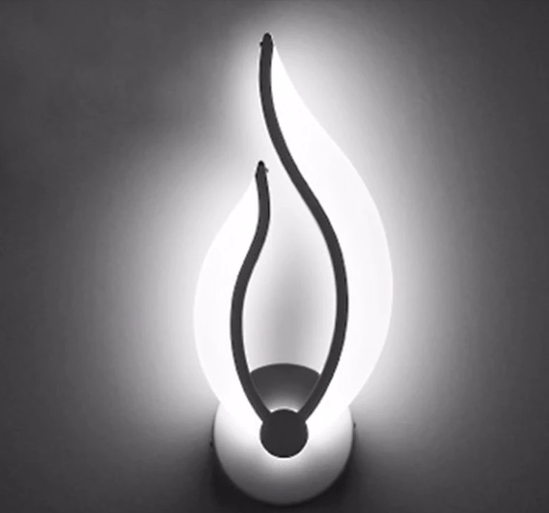 Sfeervolle LED vlam lamp, energiezuinige binnenverlichting met realistisch vlam effect voor gezellige decoratie.