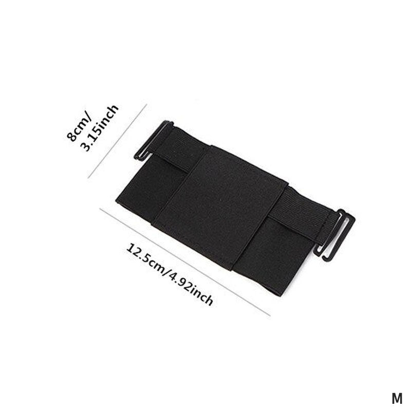 Platte heupzak van ademend polyester, ergonomisch design; comfortabel te dragen tijdens activiteiten.