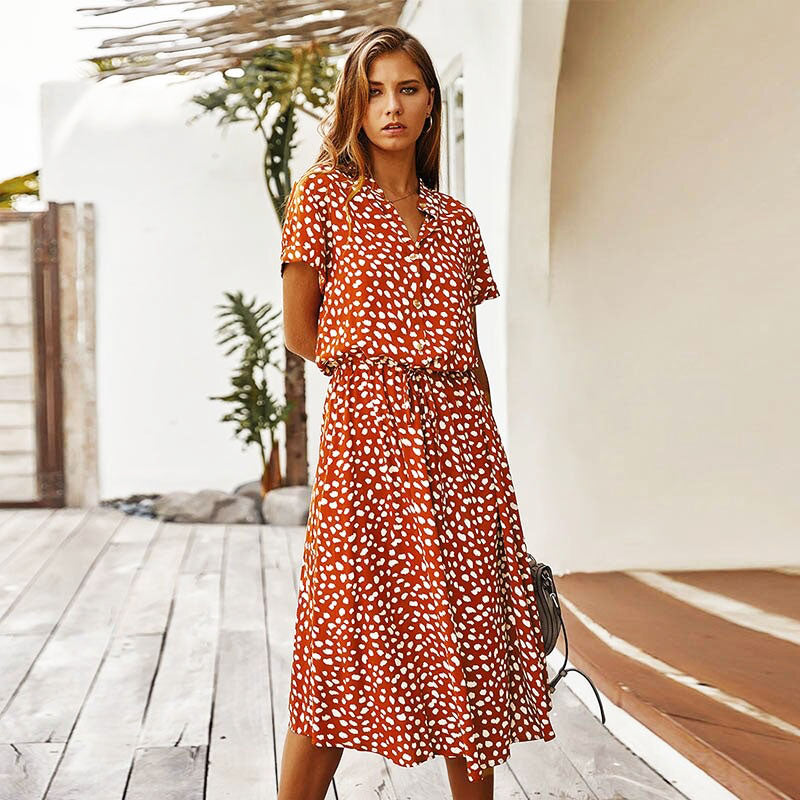 Detail van de comfortabele, ademende stof van deze trendy dames zomerjurk. Ideaal voor de zomer.