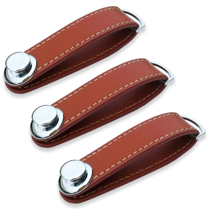 Deze leren sleutelhouder garandeert jarenlang plezier door zijn robuuste premium leer en slimme design.