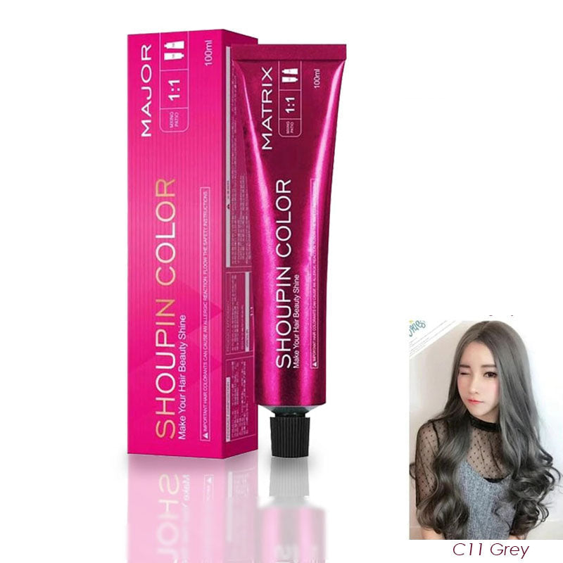 Gezond uitziend haar met deze directe kleur & verzorging unisex kleurshampoo. Natuurlijke look.