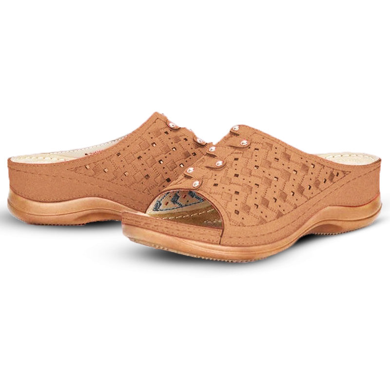 Dames slippers, orthopedisch, met comfortabel voetbed voor gezonde voeten en rugklachten.