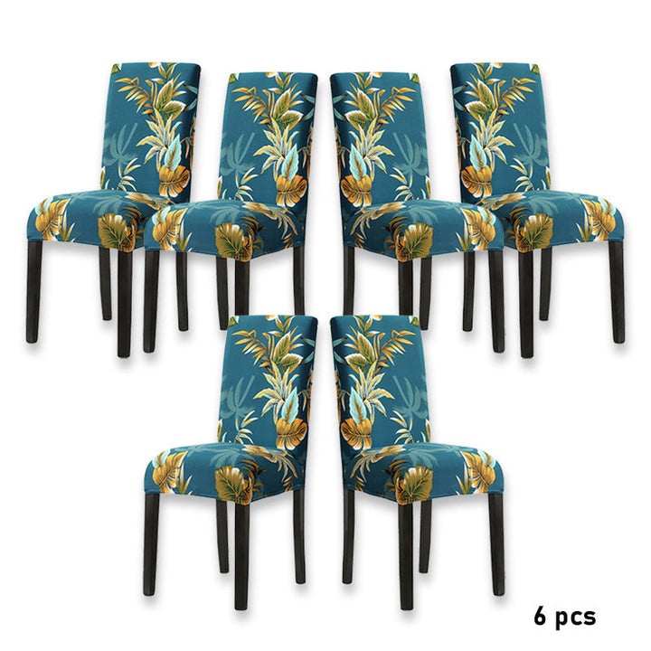 Hedendaagse stoelhoes voor eetkamerstoelen; elastisch, wasbaar en geeft een moderne twist.