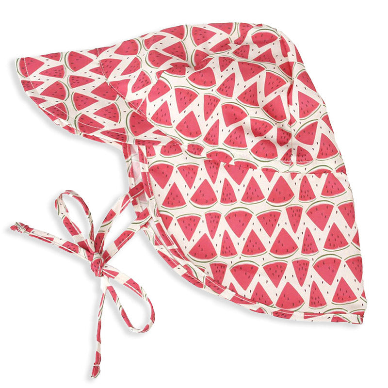 Bucket hat voor kinderen met nekbescherming. Sneldrogend materiaal, perfect voor warm weer en waterplezier.