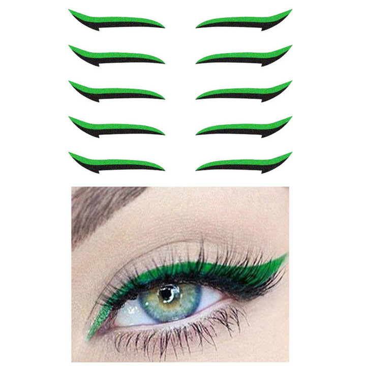 Oplossing voor perfecte cat-eye: dames eyeliner stickers, waterproof make-up snel aan te brengen.