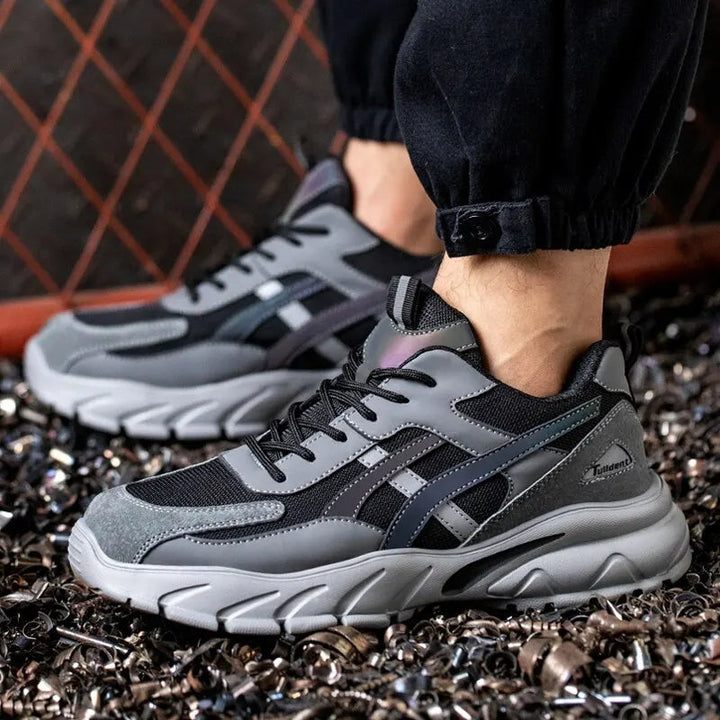 Praktische heren beroepsschoenen 'Arjan' met stalen neus en lichtgewicht design, ideaal voor werkcomfort en bescherming.