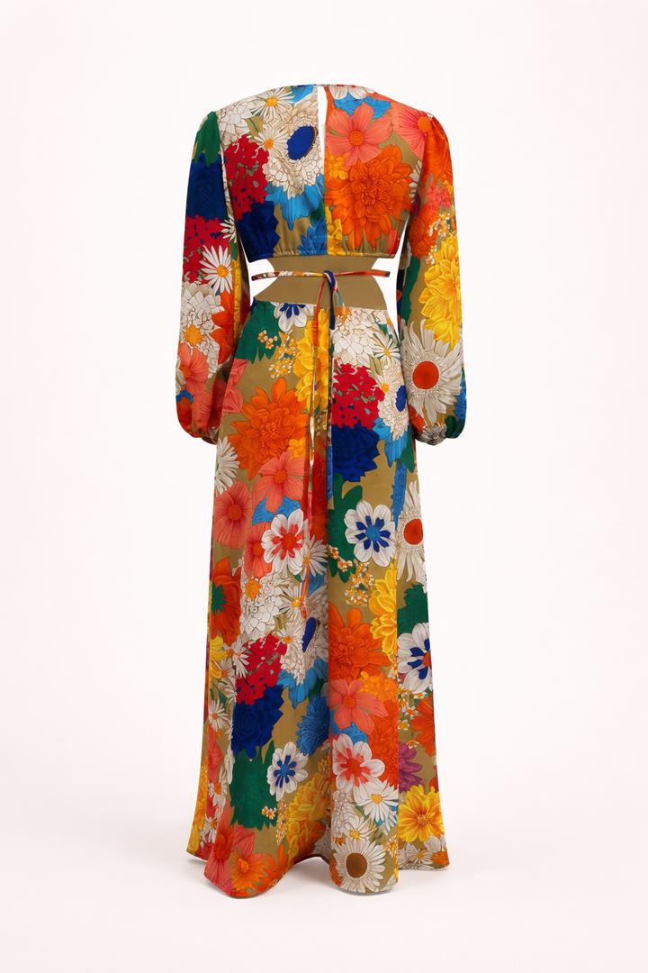 Dames maxi-jurk met bloemenprint, lange lengte en pofmouwen. Een veelzijdige jurk voor elke gelegenheid.