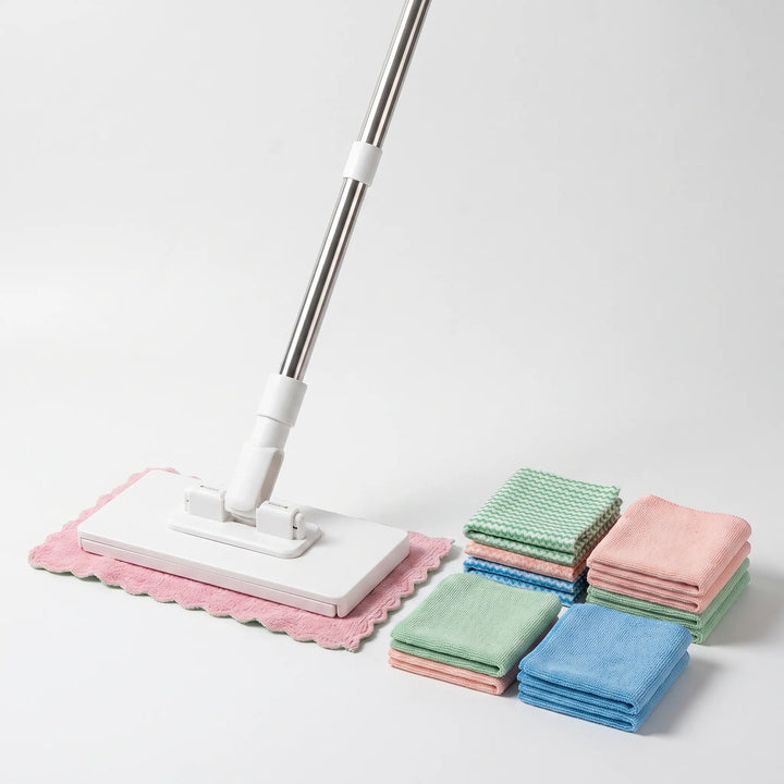 Microvezel vloermop met klem voor streeploos reinigen. Geschikt voor alle vloertypes, houdt handen schoon.