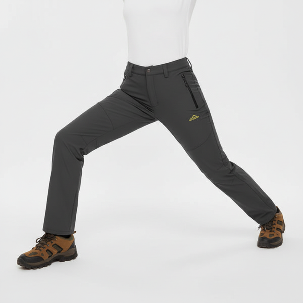 Waterdichte gevoerde damesbroek Lydia, ideaal voor winterse wandelingen, warm en comfortabel.