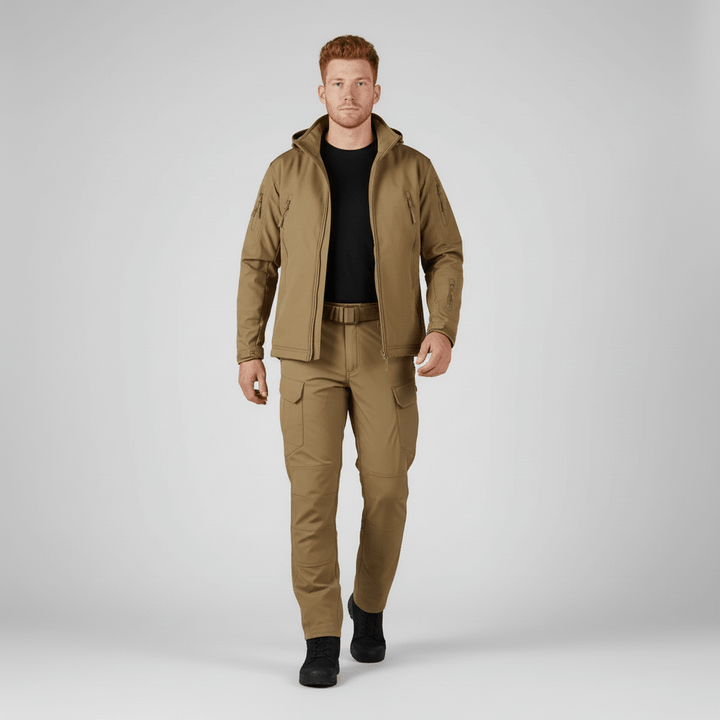 Eli heren outdoor outfit, waterdicht en winddicht, essentieel voor comfort en bescherming in de natuur.