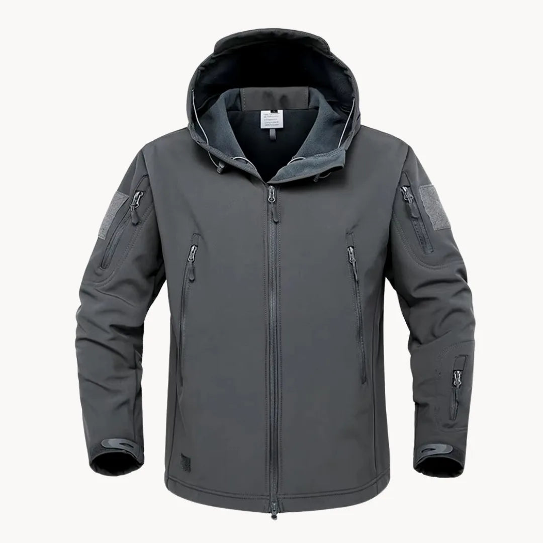 Deze veelzijdige heren waterdichte softshell jas met capuchon is ideaal voor elk weer.