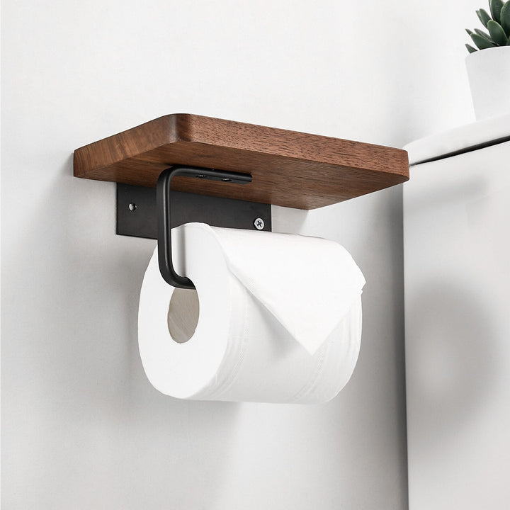 Houten toiletrolhouder met geïntegreerde telefoonhouder voor moderne badkamer of wc. Praktisch en stijlvol design.