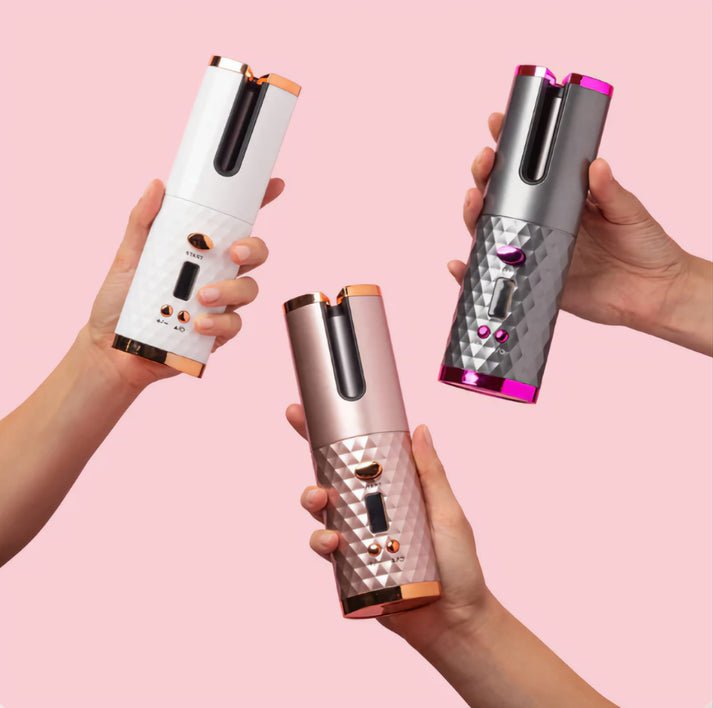 Compacte draadloze reiskrultang, USB oplaadbaar. Ideaal voor snelle haarstyling onderweg, voor dames.