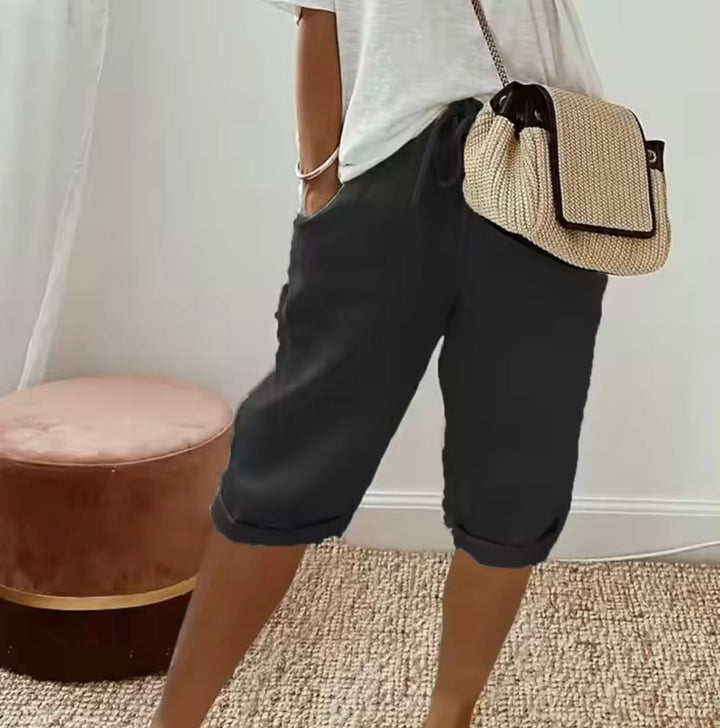 Dames strandbroek, kort en ademend, een comfortabele en stijlvolle keuze voor de vakantie.