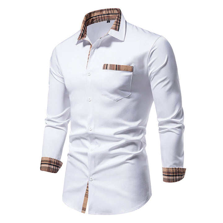 Wit slim fit herenoverhemd. Essentieel voor zakelijke outfits en formele herenmode. Nette, moderne pasvorm.