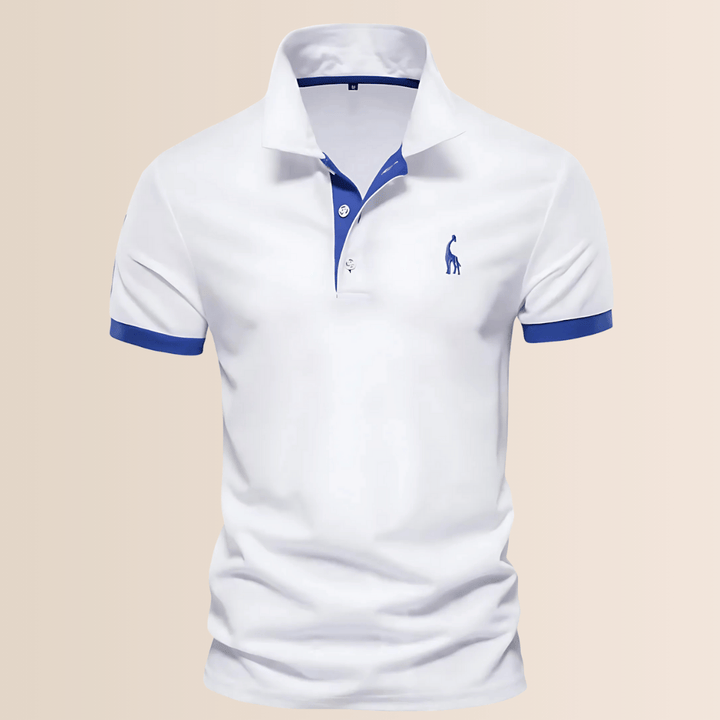 Close-up van effen heren poloshirt met opstaande kraag en v-hals. Casual, comfortabele lente/zomer herenmode.