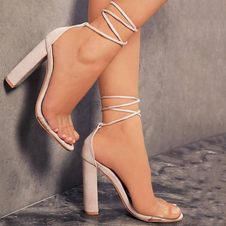 Elegante damespumps in beige, met hoge hak voor een klassieke en comfortabele uitstraling.