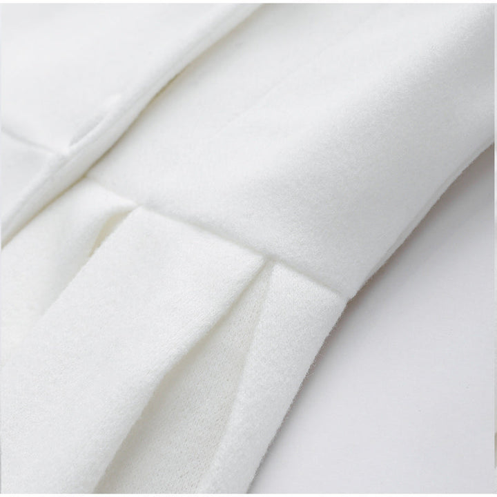 Moderne dames lange jas, elegantie gecombineerd met warmte.