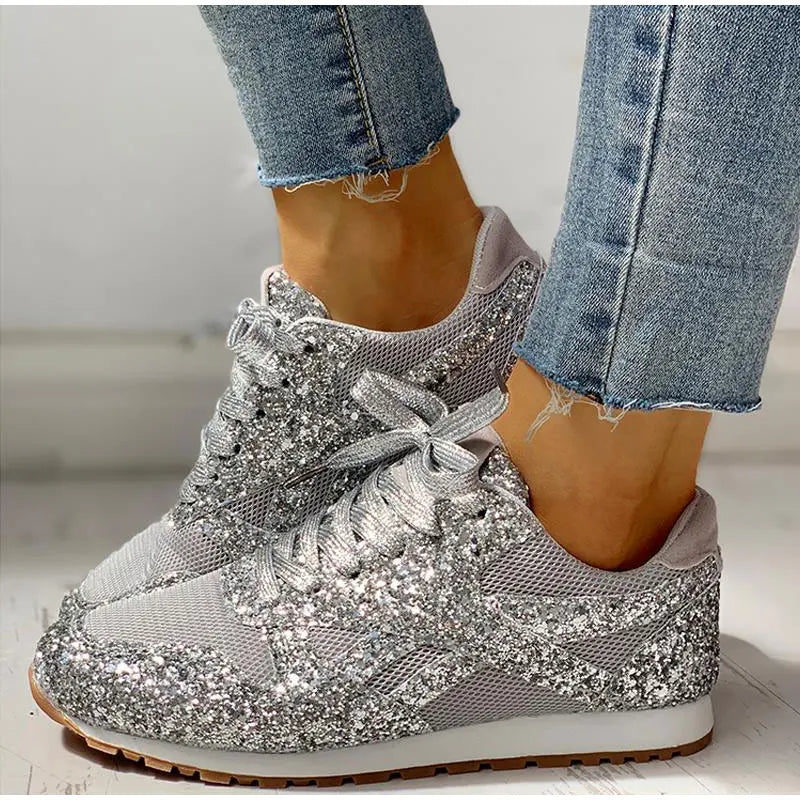Dames glitter sportschoenen: Stijlvolle en comfortabele sneakers met glimmende pailletten.
