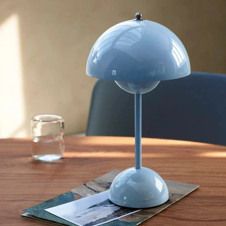 MoonGlow tafellamp LED, unisex design past in elk interieur, klassiek of modern.