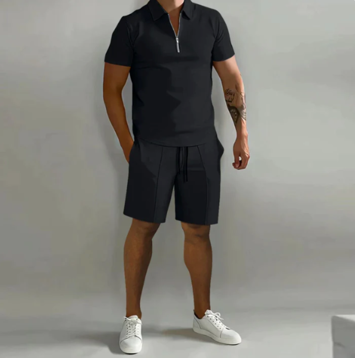 Veelzijdige heren zomer sportset Dario; sportkleding en casual set met polo & shorts voor diverse gelegenheden.