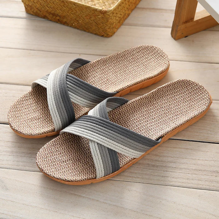 Stijlvolle Atlas heren casual slippers met antislipzool. Comfortabel en veelzijdig als zomerschoenen of strandsandalen.