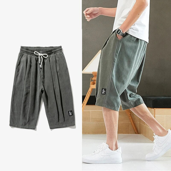 Casual heren short met een losse pasvorm, comfortabel en veelzijdig voor warme zomerdagen.