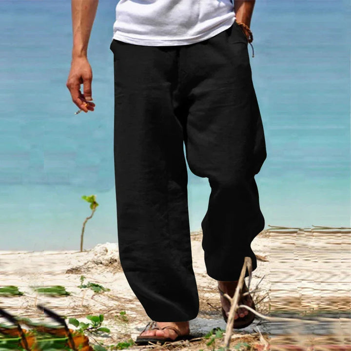 Casual herenbroek, relaxed fit met rechte pijp. Comfortabel en luchtig voor de zomer.