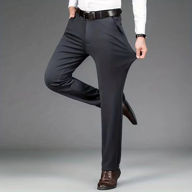 Hoge kwaliteit heren zakelijke broek, rechte pijpen, comfortabel, voor professionele look.