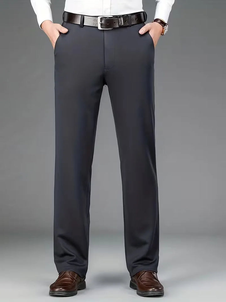 Duurzame heren stretch pantalon, rechte pijp, ideaal voor lange werkdagen, zakelijke stijl.