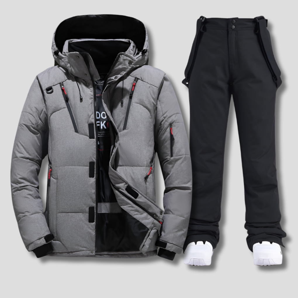 Detail van warm en waterdicht heren skipak, stevige stof voor duurzame bescherming tijdens buitensport.