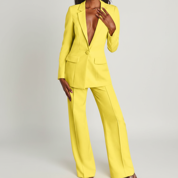 Veelzijdige dames blazer set 'Elena', perfect voor zowel zakelijk als casual chic.