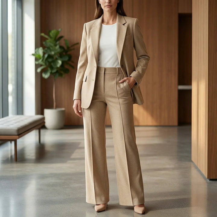 Elegant Lauren dames tweedelig broekpak met blazer en wijde broek, perfect voor een stijlvolle zakelijke look.
