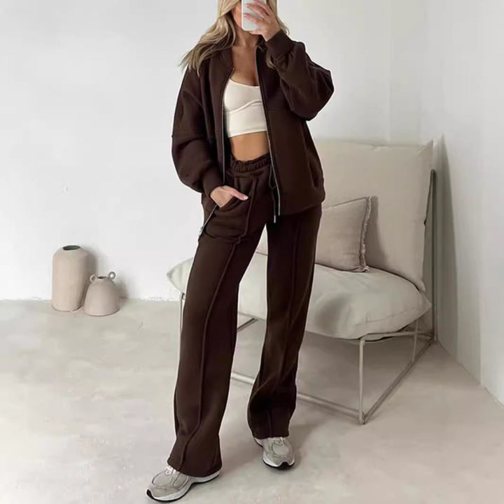 Complete dames outfit: tweedelige set Hayley met rits, casual en elegant voor elke gelegenheid.