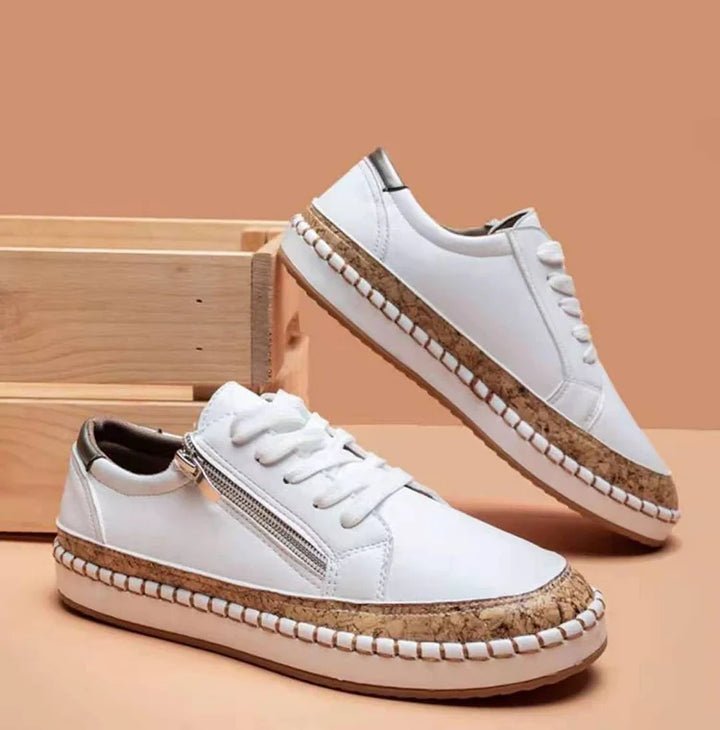 Comfortabele gebloemde dames wandelsneakers met orthopedische ondersteuning, perfect voor actieve dagen.