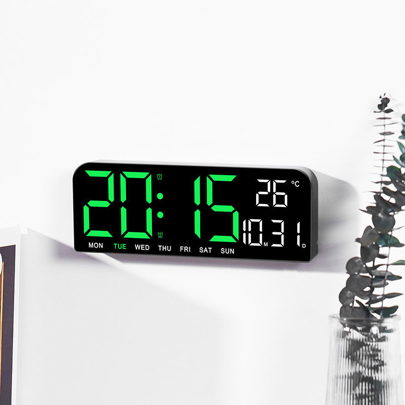 Digitale wekker wandklok met groot LED display, perfect voor slaapkamer of kantoorruimte.
