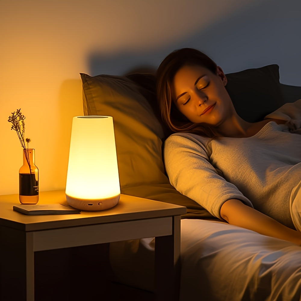 Dimbare touchlamp met 13 RGB-kleuren, perfect als slaapkamerlampje en sfeervol nachtlicht.
